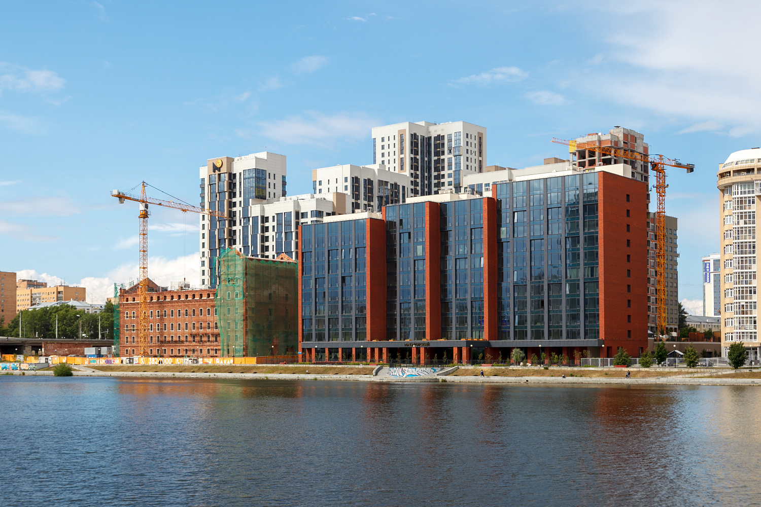 1451_19 (3) ЖК Макаровский 