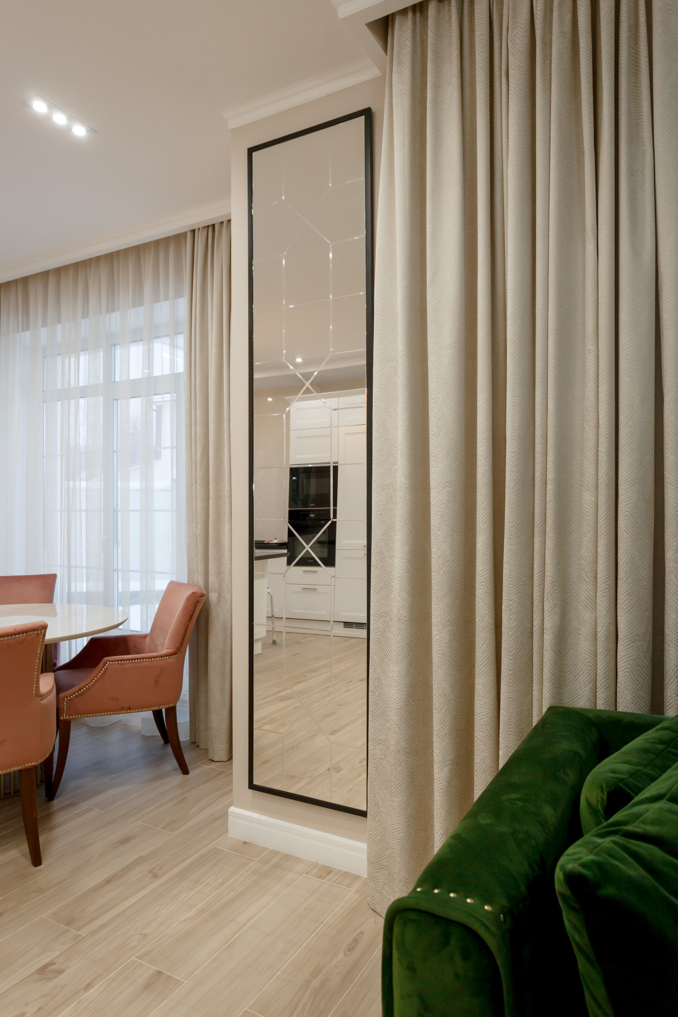 Зеркало с гравировкой