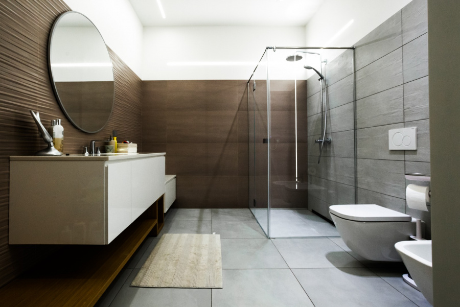 Угловые ограждения для душа